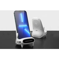 Magnetic Wireless Desktop Charging Dock