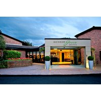 4* Alfresco Afternoon Tea & Glass of Prosecco For 2 - Denham Grove Hotel, Uxbridge | Wowcher