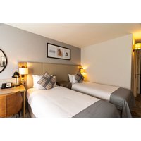 4* Milton Hill House, Oxford Spa Escape for 2: Breakfast, Spa Access, Dinner - Room Upgrade Option! | Things To Do