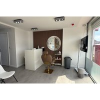 Deluxe Hydro Diamond Facial with HydroSerum & LED Light Options - Skinneon Beauty & Laser Clinic - Bristol | Things To Do