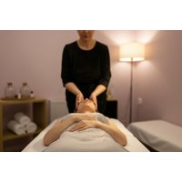 1 Hour Aromatherapy or Hot Stone Massage with Optional 30-Minute Express Facial Upgrade & Relaxing Experience in Hamilton | Things To Do