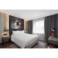 Gatwick Airport Hotel Stay for 2 - Breakfast, Prosecco & Late Checkout - Radisson Red London Gatwick Airport | Things To Do