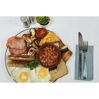 Breakfast with Drinks for 2 or 4 at Royale Lounge Restaurant, Northampton | Wowcher