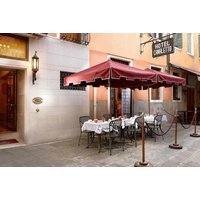 Venice Central City Break - Hotel Stay, Flights & Gondola Ride | Wowcher