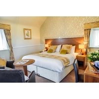 Yorkshire Stay for 2 at Bagden Hall with Breakfast, 3 Course Dinner, Bottle of Wine & Late Checkout | Wowcher