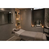 60-Min Customised Massage & Facial Treatment - Queen of the South Hair, Beauty & Aesthetics, Glasgow | Things To Do