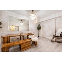 6-in-1 Korean Glass Skin Effect Facial - Sarah Artistry, London | Things To Do