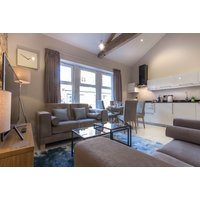 Central Leeds Apartment Stay with Late Checkout - Mansio Suites Headrow | Things To Do