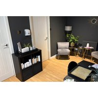 Microdermabrasion Facial Sessions for Brighter, Refined Skin Texture | Things To Do