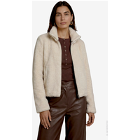 Kuscheljacke mit hohem Kragen
