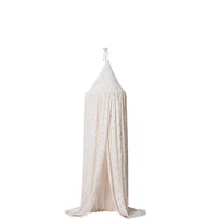 Viola bedspread