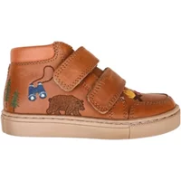 Embroidered Sneakers - Uniqua Collection