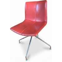 Deesup Chaise pivotante en cuir par Lievore Altherr Molina Arper