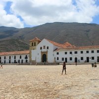 Discover Villa de Leyva, a colonial and historic town and enjoy the vineyard.