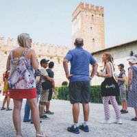 Verona Highlights Walking Tour in Small-group