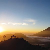 From Yogyakarta: Dieng Plateau Golden Sunrise Private Day Trip