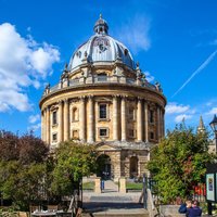 Private Oxford Walking Tour With University Alumni Guide