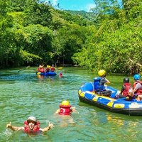 Rio Claro Full Rafting Tour from Medellin with Lunch