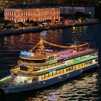 Bosphorus Dinner Cruise Istanbul with Turkish Night Show & Pickup