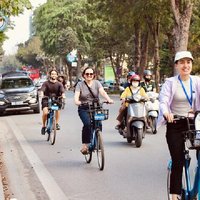 Hanoi Bike Tour with Food - Highlights & Local Life