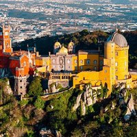 Sintra & Cascais: Private Tour Pena Park & Regaleira Included
