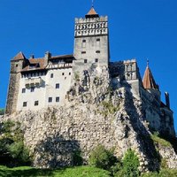 From Brasov: Discover Bran Castle and Râșnov Fortress