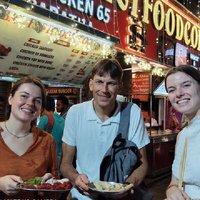 Hyderabad : Evening Street Food Tasting with Guided Old City Tour