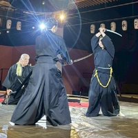 Osaka: Samurai Sword Experience & Wagyu Sukiyaki Dinner