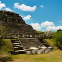 Private Xunantunich Mayan Ruin with local Lunch from Belize City