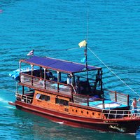 Private Full-Day Blue Dragon Yacht for Snorkeling Koh Tan & Visit Pink Dolphin