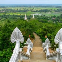 Full-Day Discover Oudong Mountain-Former Capital City & Phnom Penh City Tours