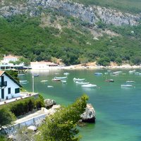 Private Tour: Arrábida Natural Park and Sesimbra Day Trip from Lisbon