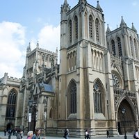 Guided Walking Tour of Bristol Old City and Harbour