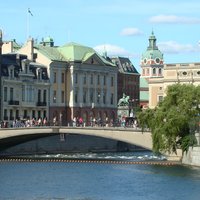 Stockholm- A Beauty On The Water: Old Town Walking Tour and Boat Trip Combined