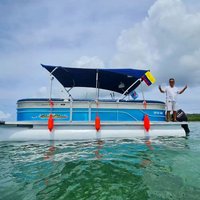 Full Day Private Pontoon Tour Around San Andrés Island