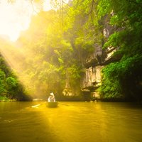 Ninh Binh Full-Day to Hoa Lu Tam Coc & Mua Cave Via Boat & Bike