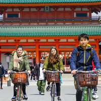 4.5-Hour Kyoto Bike Tour with Lunch and UNESCO Zen Temples
