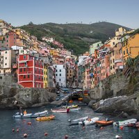 Guided Day Tour on Private Boat to Cinque Terre private boat