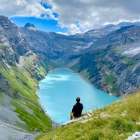Breathtaking Private Hike with a Local Swiss Expert (1 day trip)