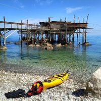 Cavalluccio kayak excursion in Fossacesia