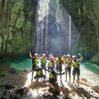 Tour to Matacanes, jumps into the water, rappelling, incredible landscapes