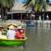Experience Hoi An Vegetarian Cooking Class with Basket Boat Ride