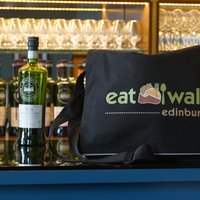 Edinburgh Premium Food & Drink Tour with EatWalk Tours (3 hours)