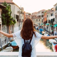 Venice in One Day: City Walk, Murano & Burano with Lunch