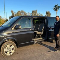 Private Chauffeur Service – 100% Exclusive