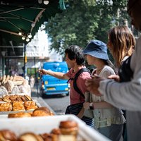 Eat British foods & See Thirty Top sights