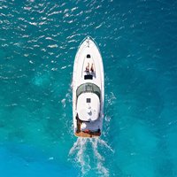 Cozumel Private Yacht and Snorkel with Lunch and Open Bar Onboard