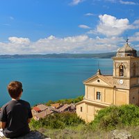 Private Day Trip from Rome: Bracciano Lake and Surrounding Areas