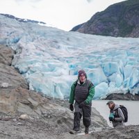 Juneau Shore Excursion: Mendenhall Glacier Canoe, Paddle and Hike