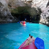 Benagil: Caves, Beaches, and Secret Spots Guided Kayak Tour